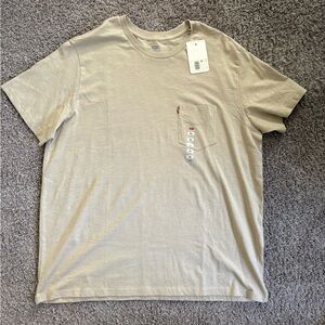 Levi’s Men's Beige Shirt